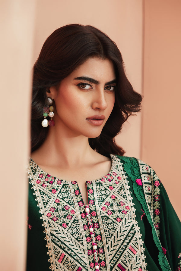 Greenstone (Dark Green)– Signature Peach Leather 3-Piece Suit